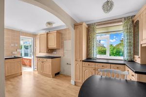 Photo 11- click for photo gallery